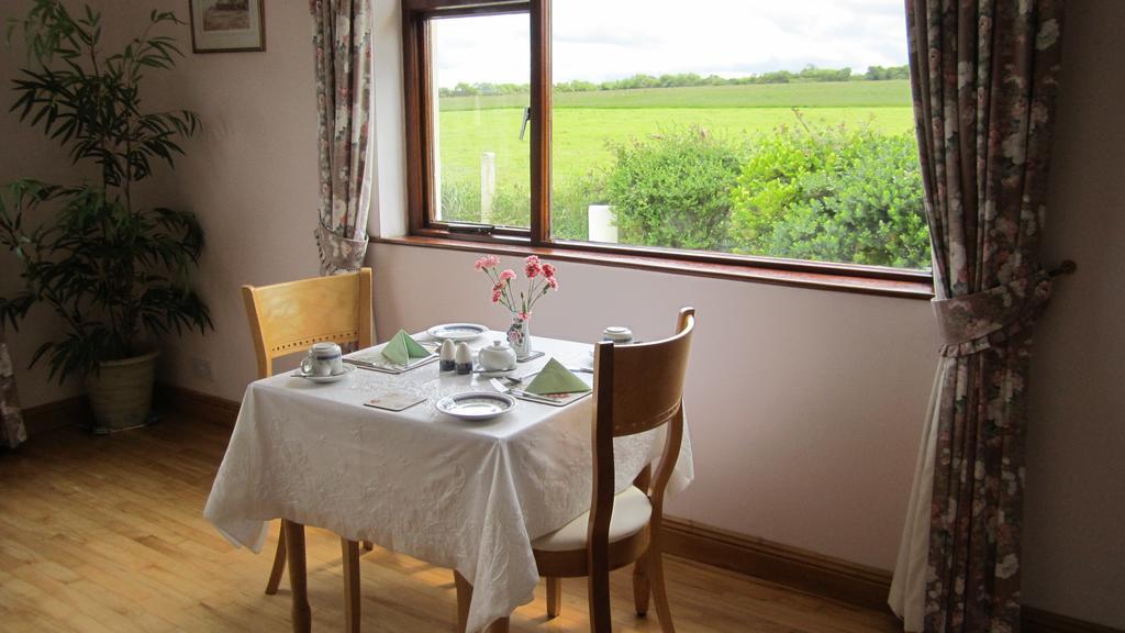 Greenfields Farmhouse Ballylongford Exterior foto